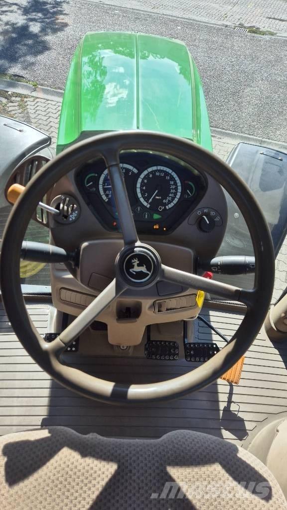 John Deere 6190 R Tractoren