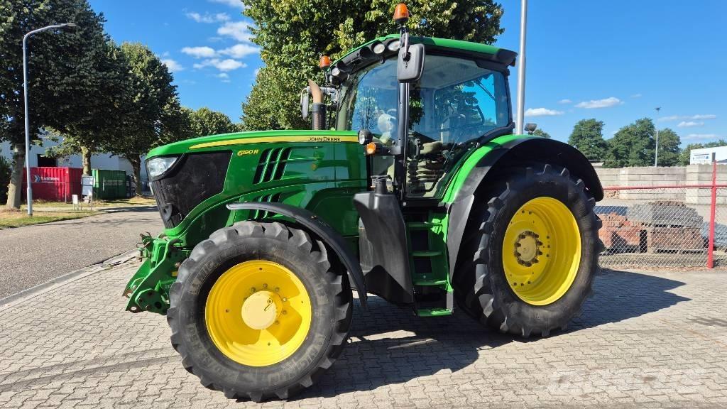 John Deere 6190 R Tractoren