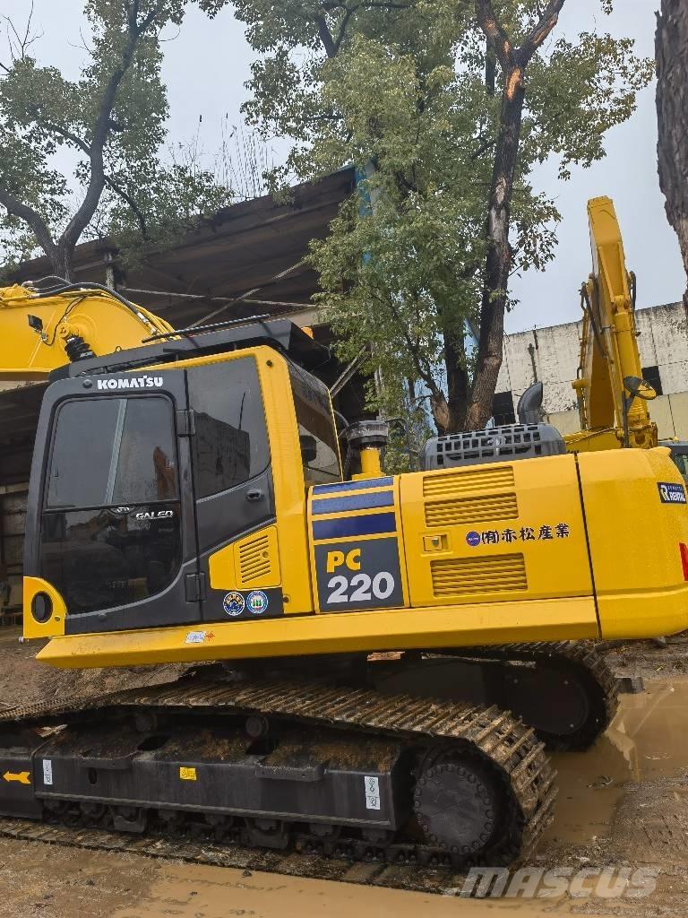 Komatsu PC 220-8 Rupsgraafmachines