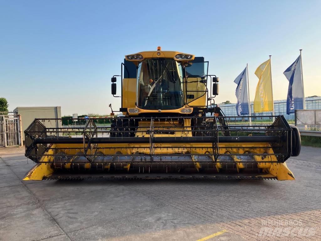 New Holland CS 6080 Maaidorsmachines