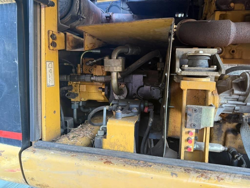 CAT M 313 C Wielgraafmachines