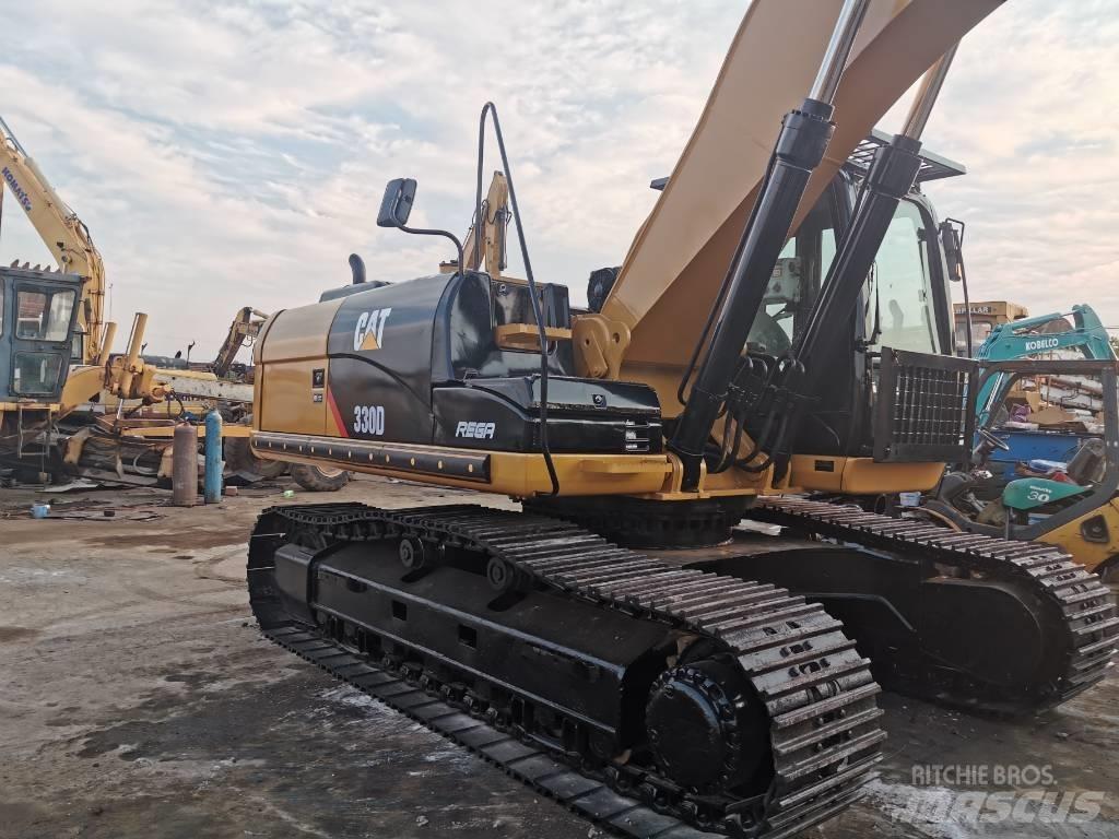 CAT 330 D L Rupsgraafmachines