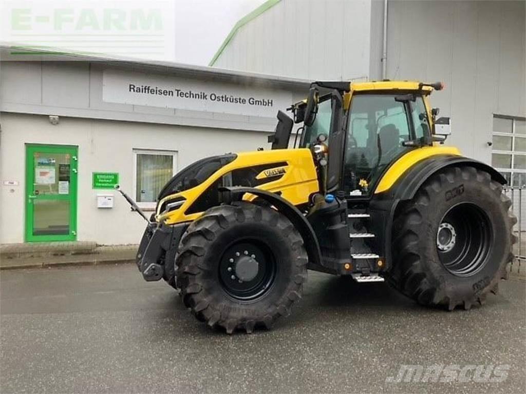 Valtra q305 Tractoren