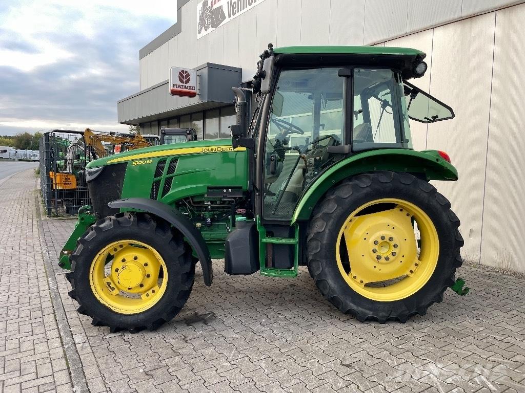 John Deere 5100 M Tractoren