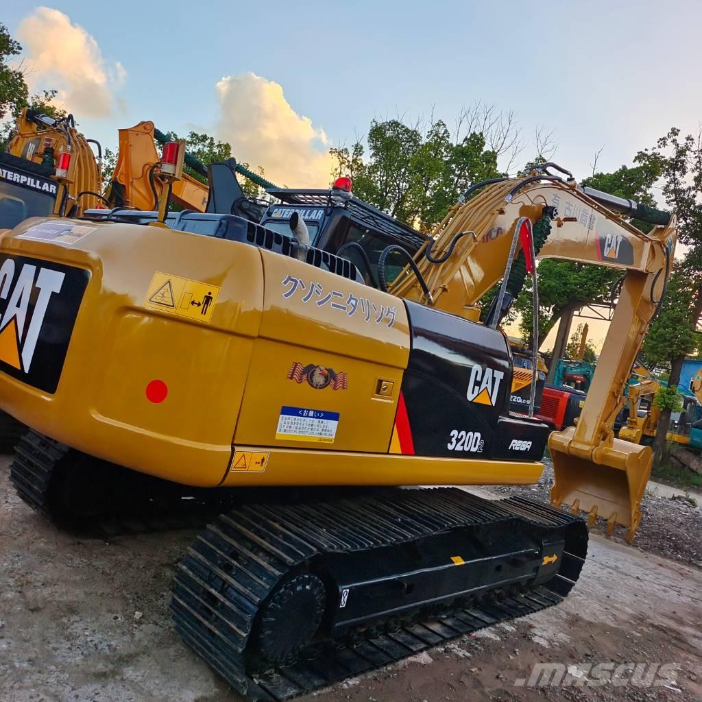CAT 320 D Rupsgraafmachines