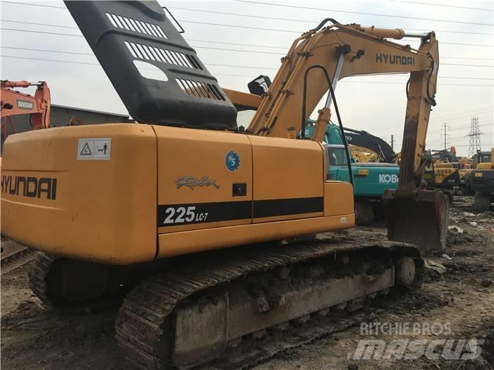 Hyundai R225LC-7 Rupsgraafmachines
