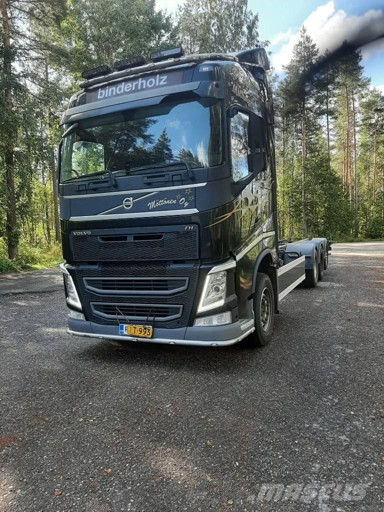 Volvo FH 13 Chassis met cabine