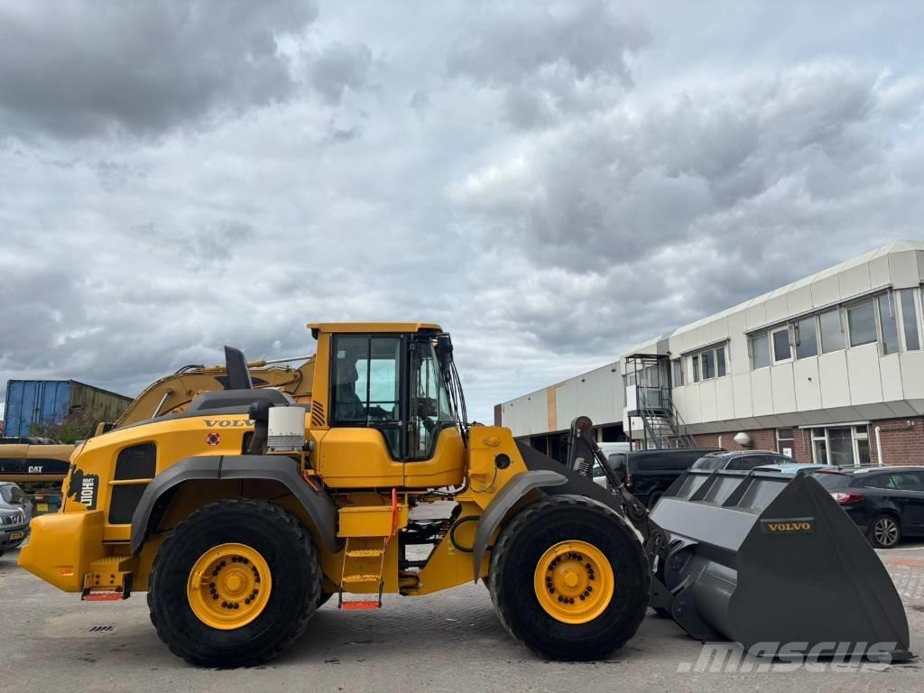 Volvo L 110 H Wielladers