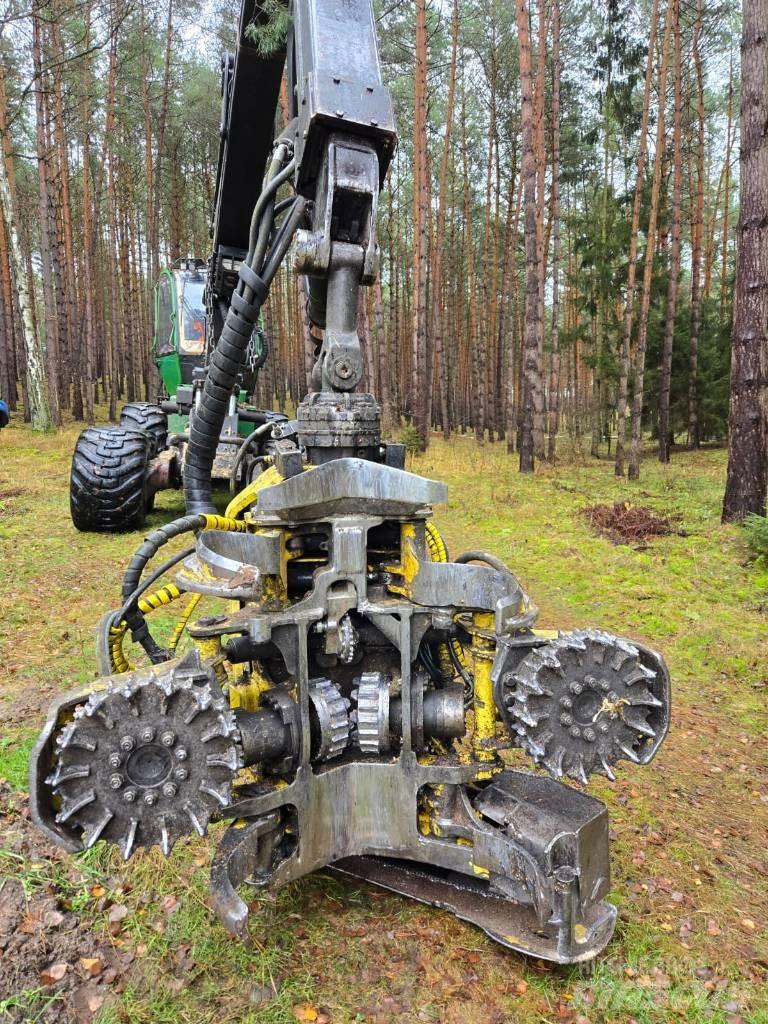 John Deere 1170 E Harvesters