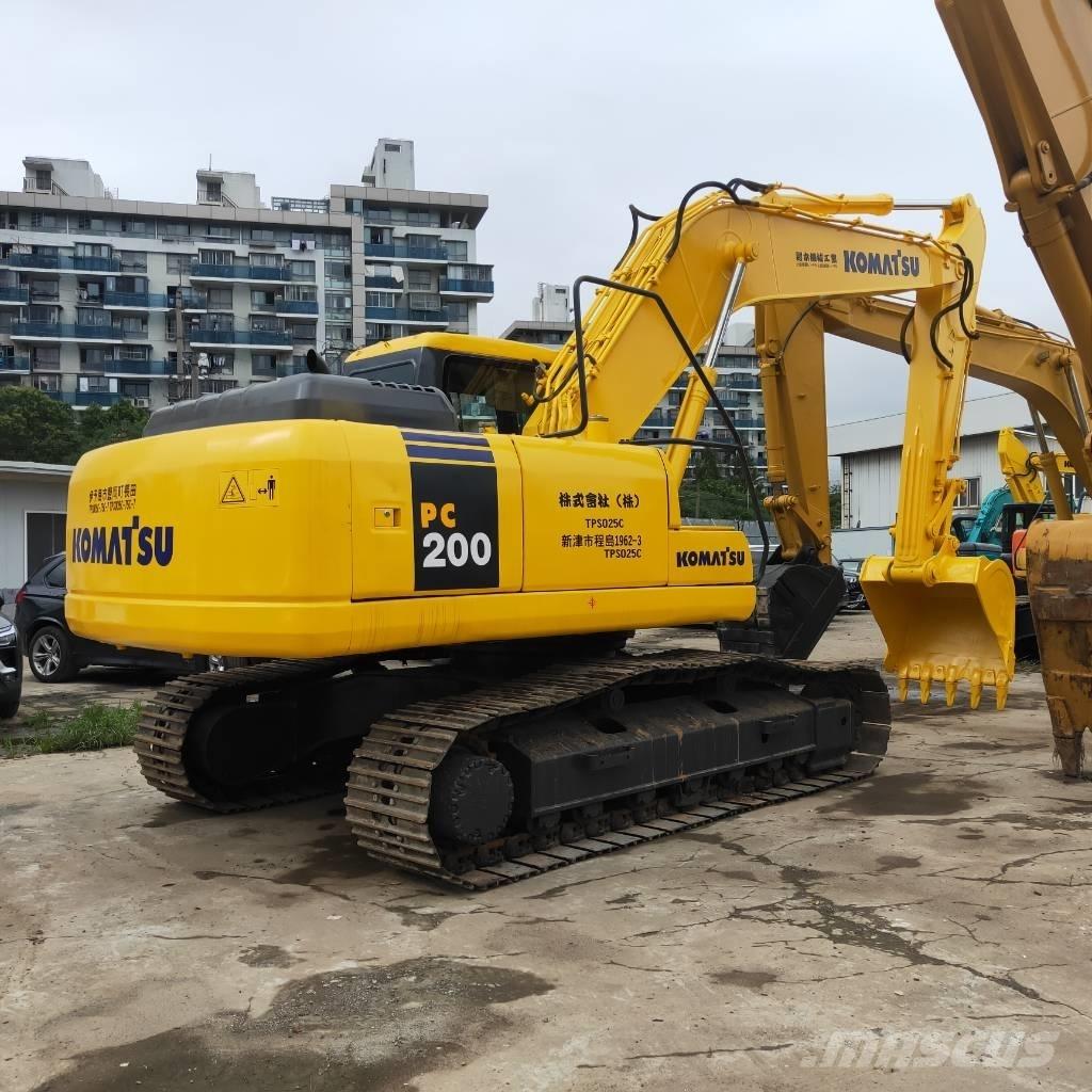Komatsu PC200-7 Rupsgraafmachines