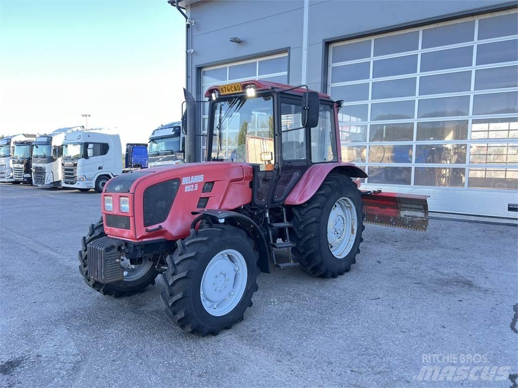 Belarus 952.5 Tractoren