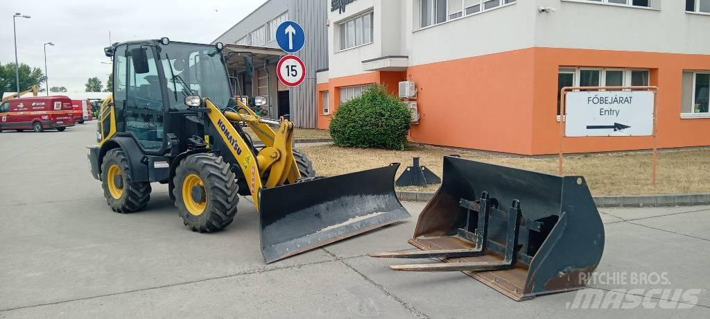 Komatsu WA 70 Wielladers