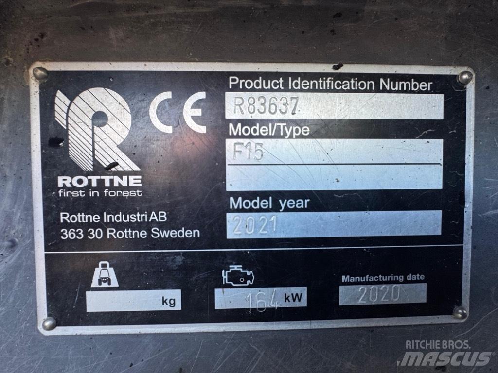 Rottne F15D Uitrijwagens