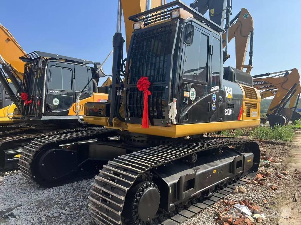 CAT 330 D Rupsgraafmachines