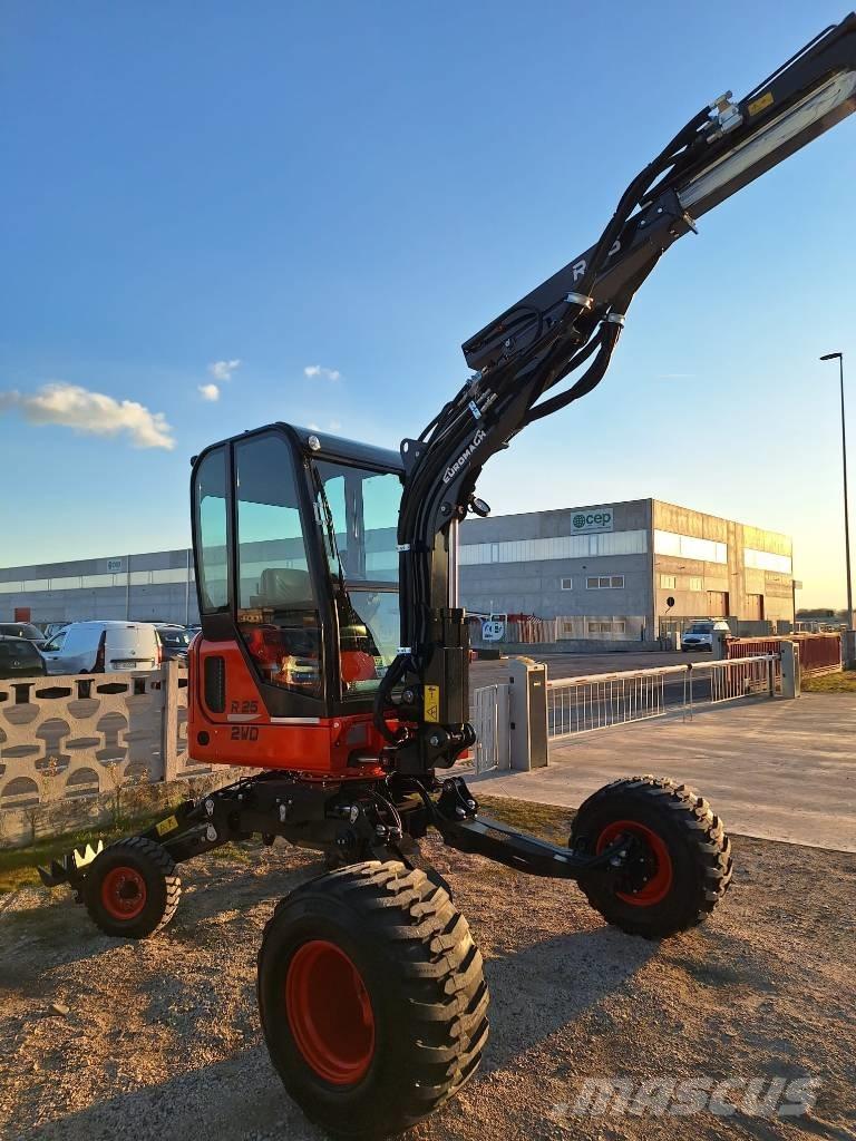Euromach R25 Speciale Graafmachines