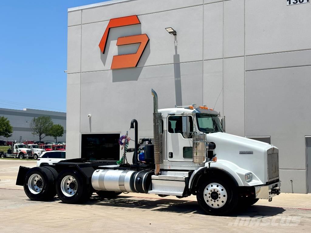Kenworth T 800 Trekkers