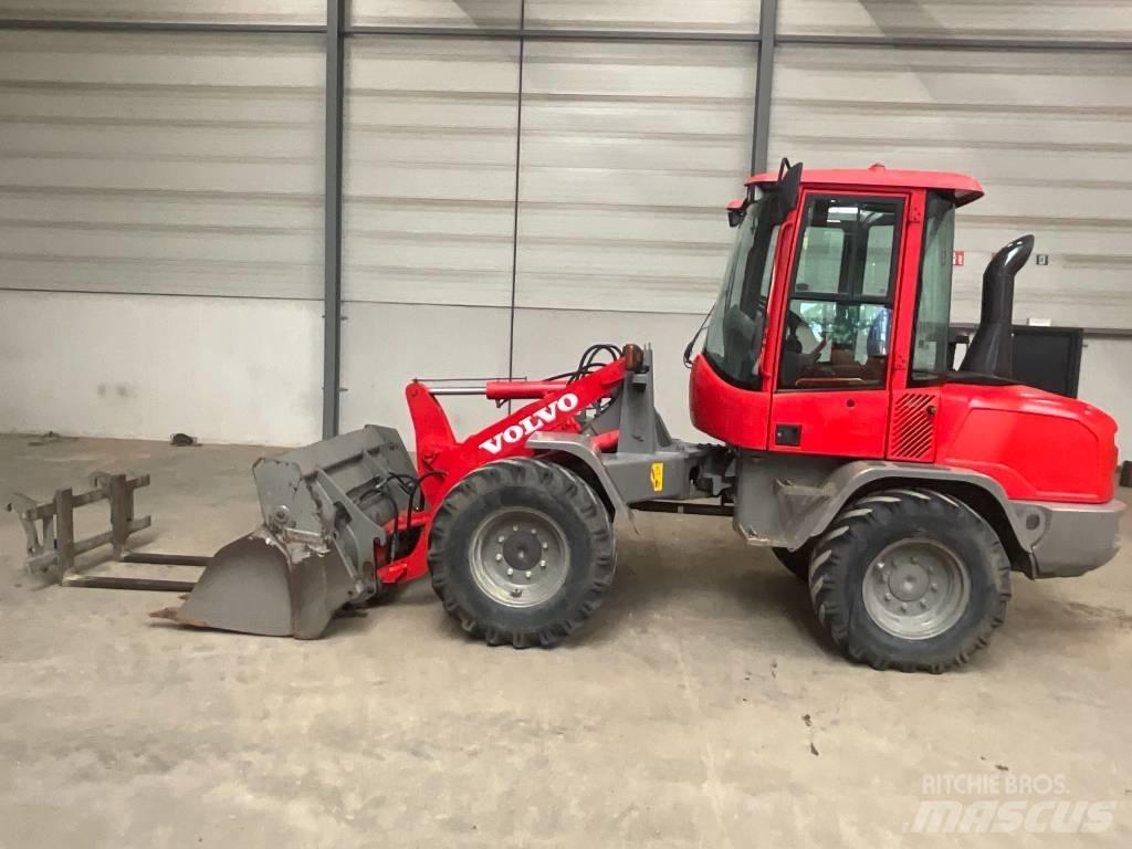 Volvo L 30 G Wielladers