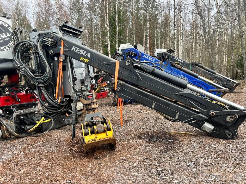 Kesla 2112T Houtkranen