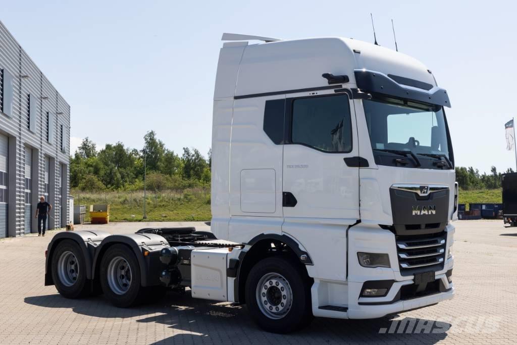 MAN TGX 28.520 Trekkers