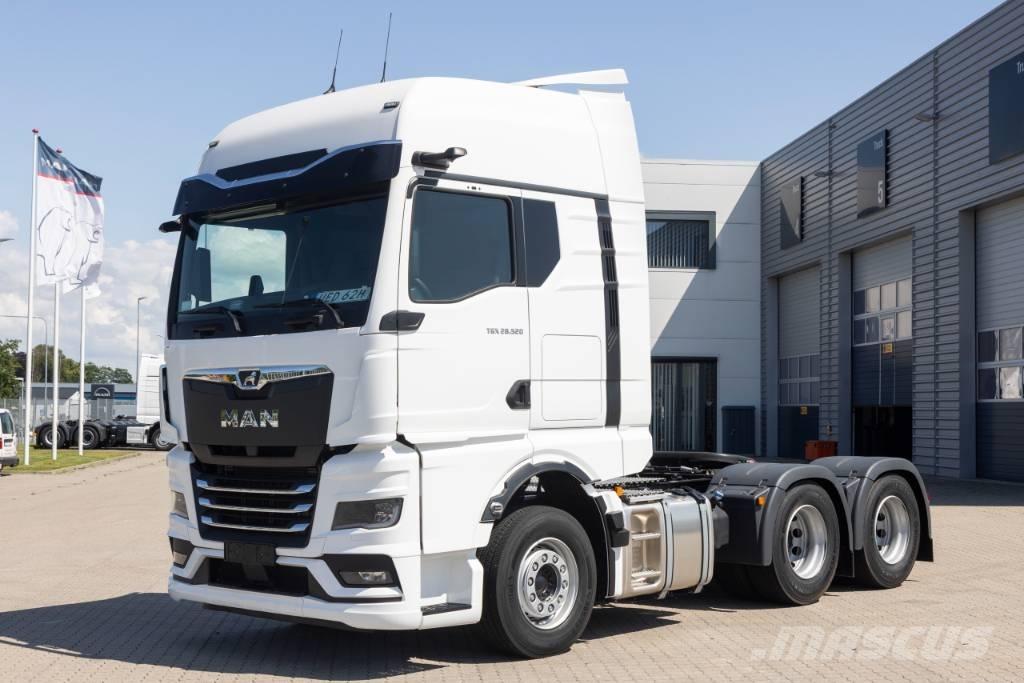 MAN TGX 28.520 Trekkers