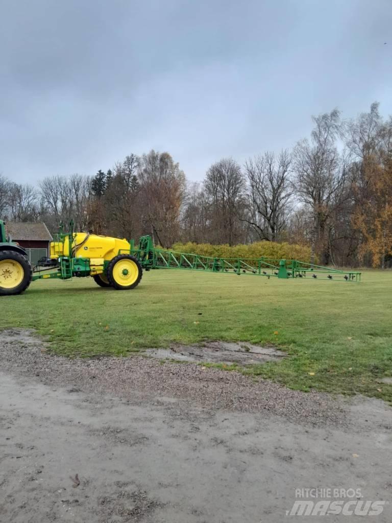 John Deere M 740 i Getrokken spuitmachines