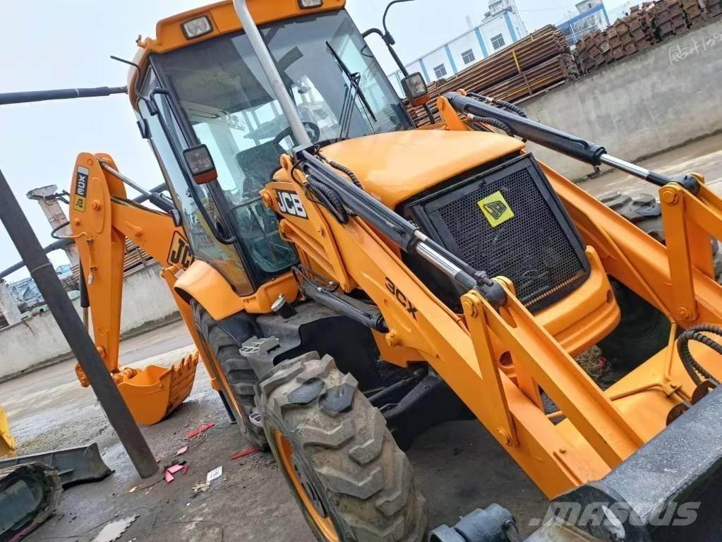 JCB 3 CX Wielgraafmachines