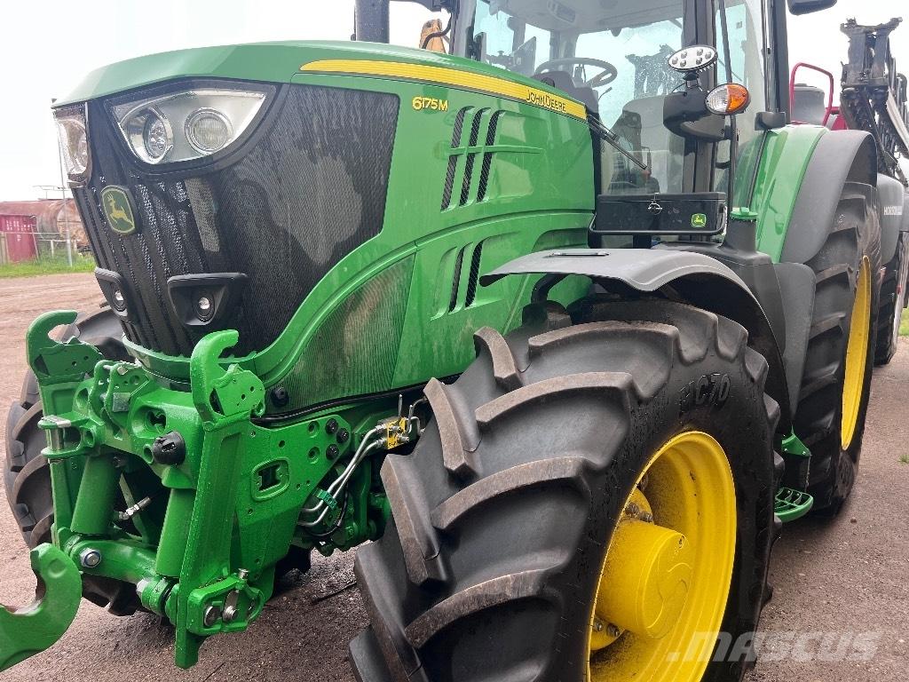 John Deere 6175 M Tractoren