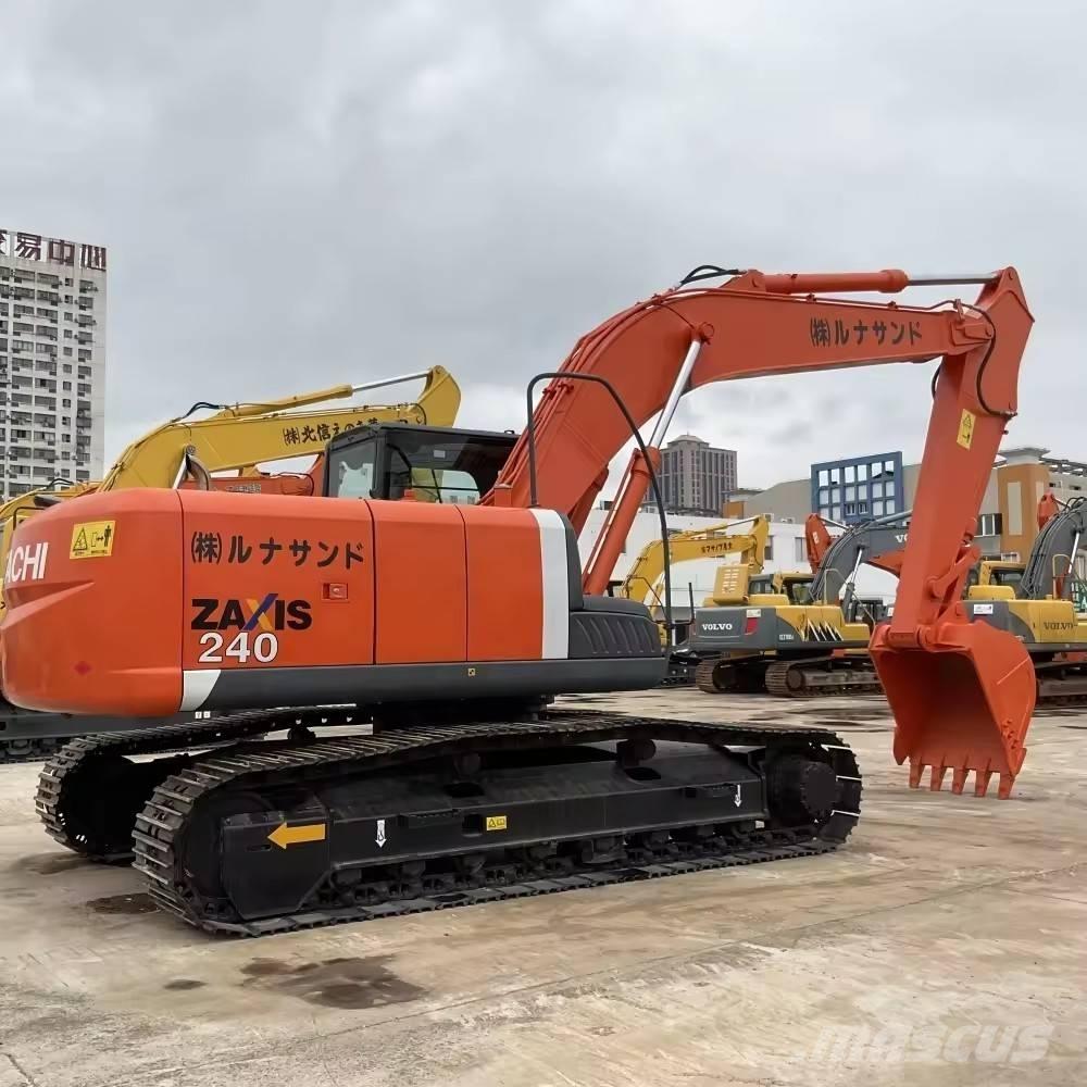 Hitachi ZX 240 Rupsgraafmachines