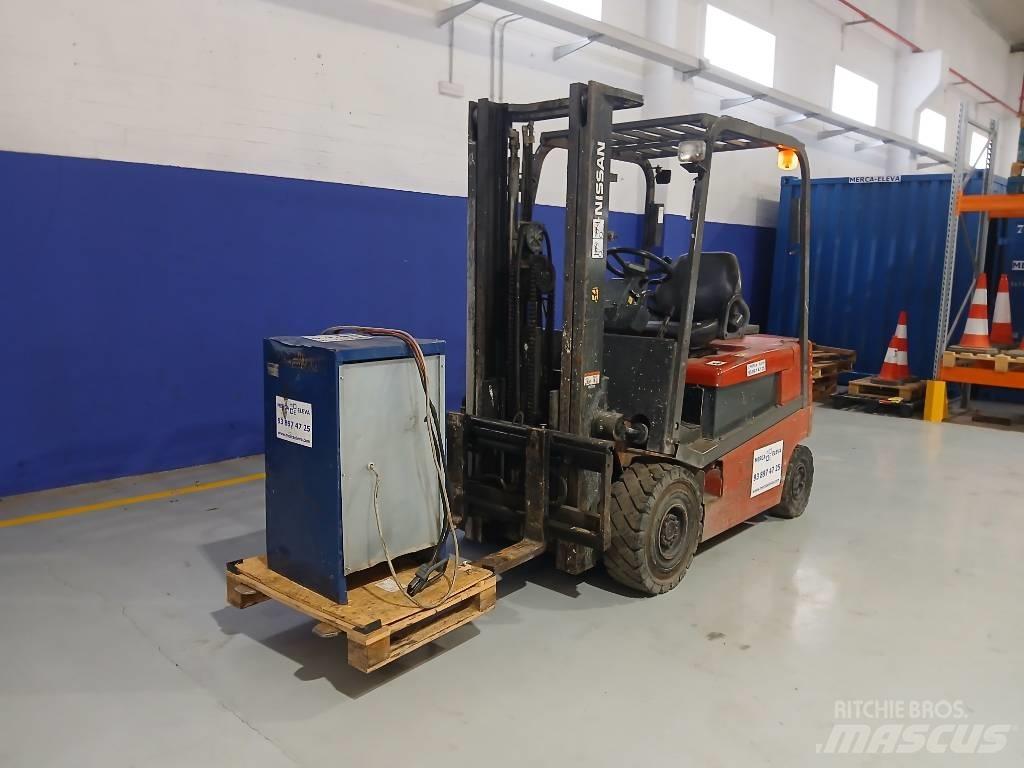 Nissan Q02 L 20 CU Elektrische heftrucks