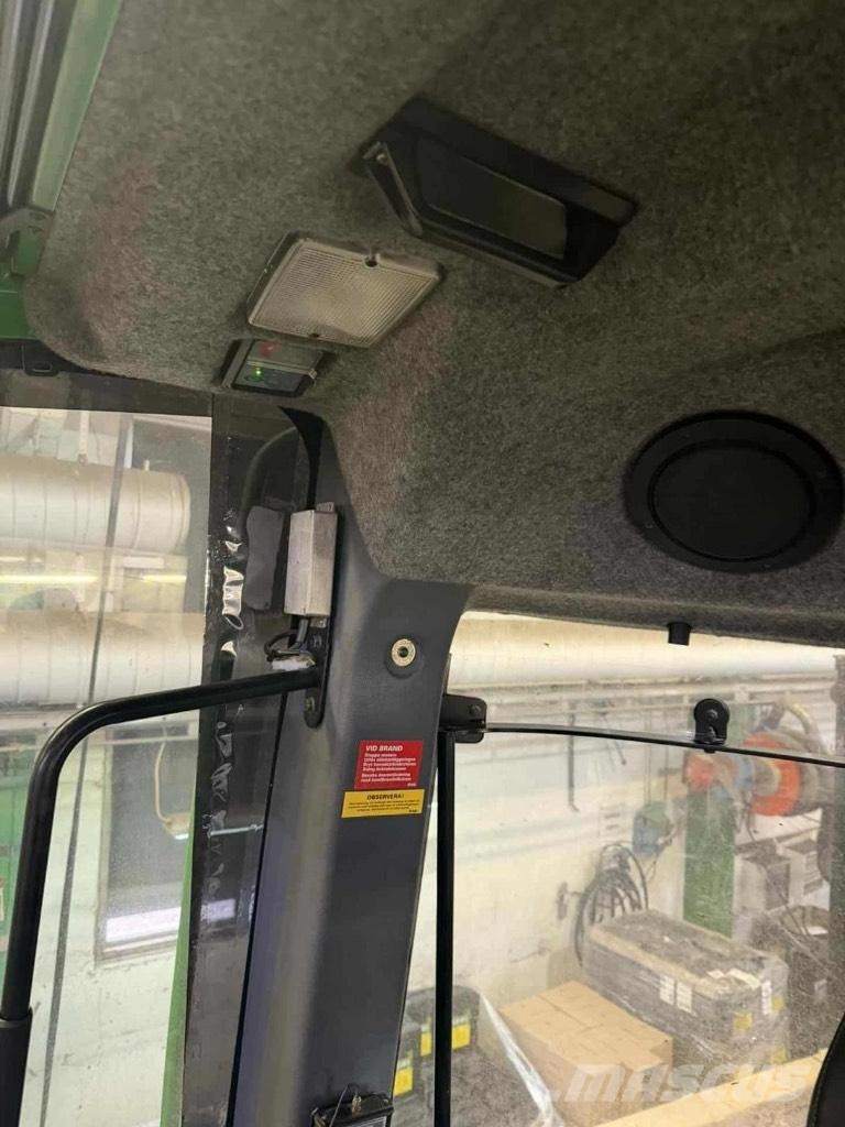 John Deere 1910E Uitrijwagens