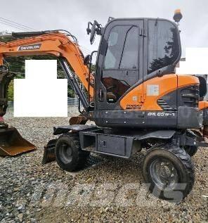 Doosan DX65W Wielgraafmachines