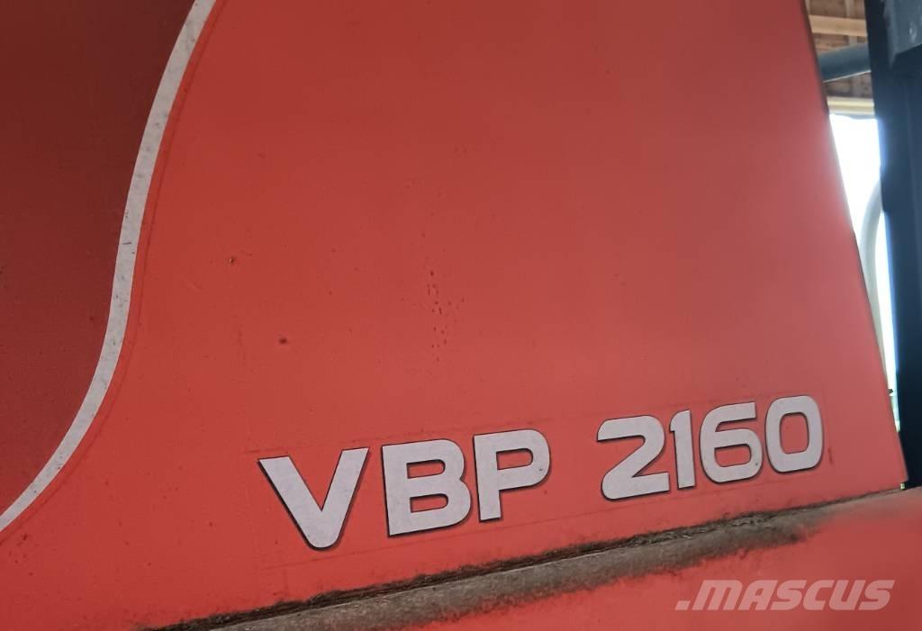 Kuhn VBP 2160 Ronde-balenpersen
