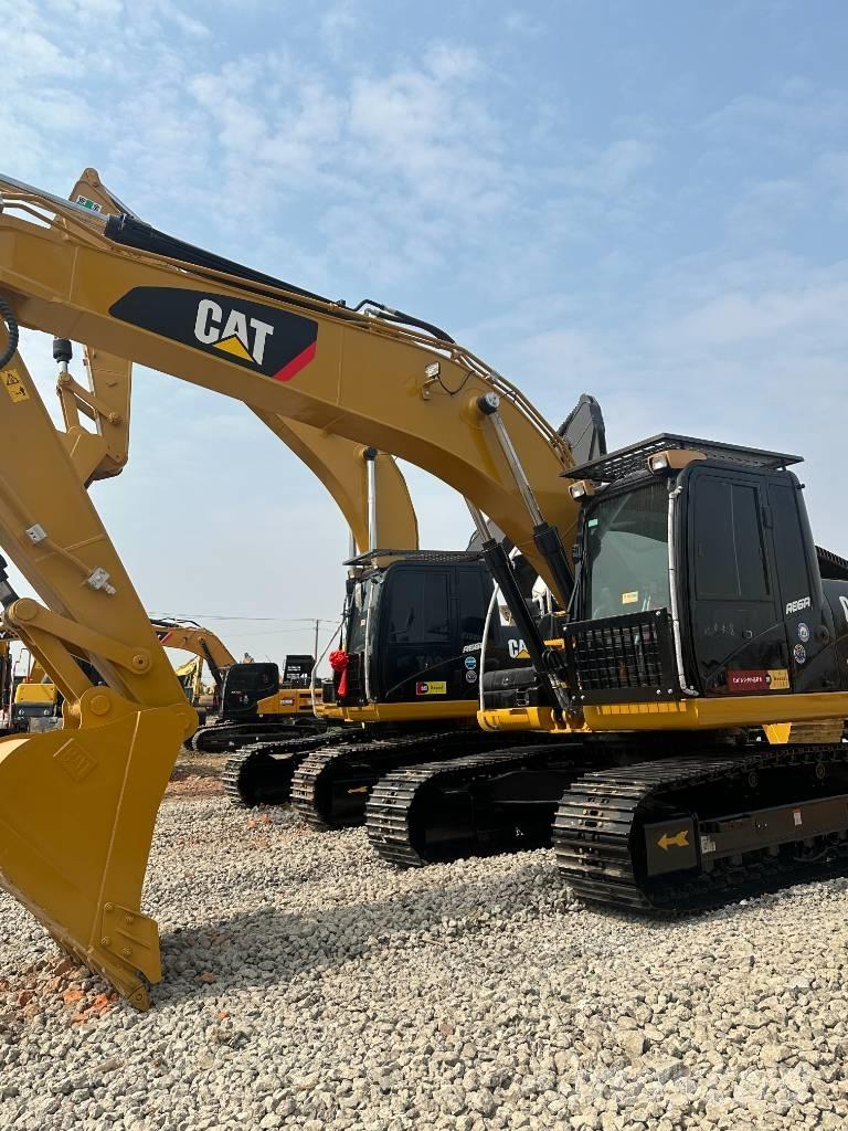CAT 320D2 Rupsgraafmachines