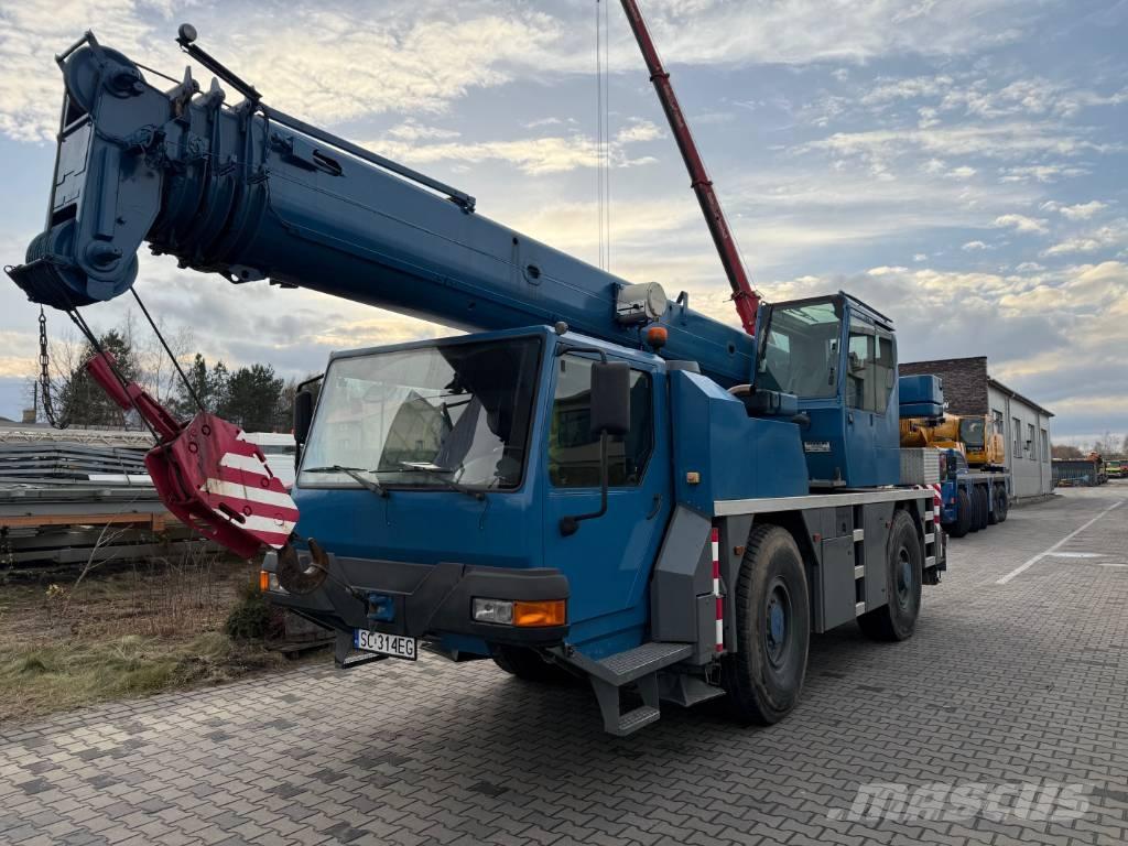 Liebherr LTM 1030-2 Kranen voor alle terreinen