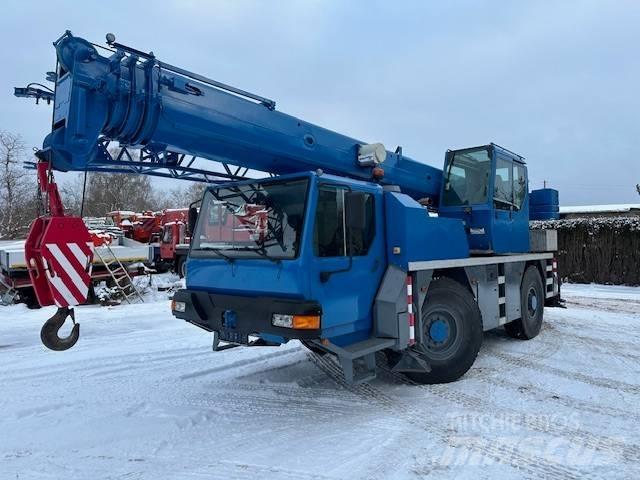 Liebherr LTM 1030-2 Kranen voor alle terreinen