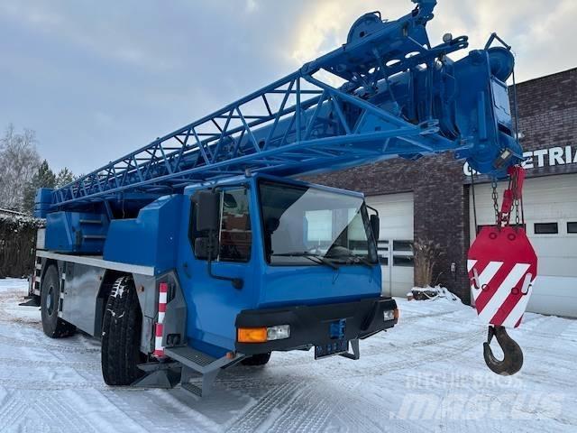 Liebherr LTM 1030-2 Kranen voor alle terreinen