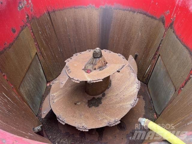 Peecon VME 120 Mengvoedermachines