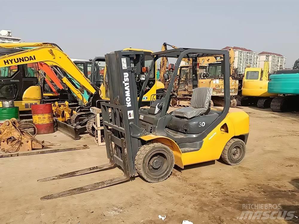 Komatsu FD 30 T-16 Diesel heftrucks