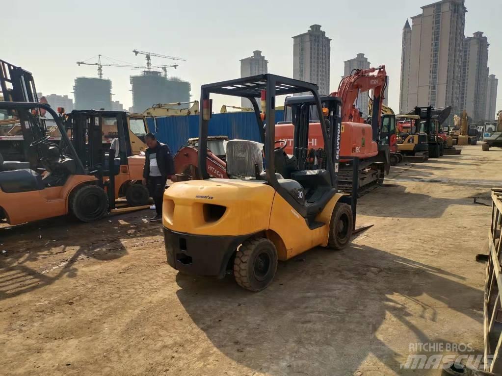 Komatsu FD 30 T-16 Diesel heftrucks