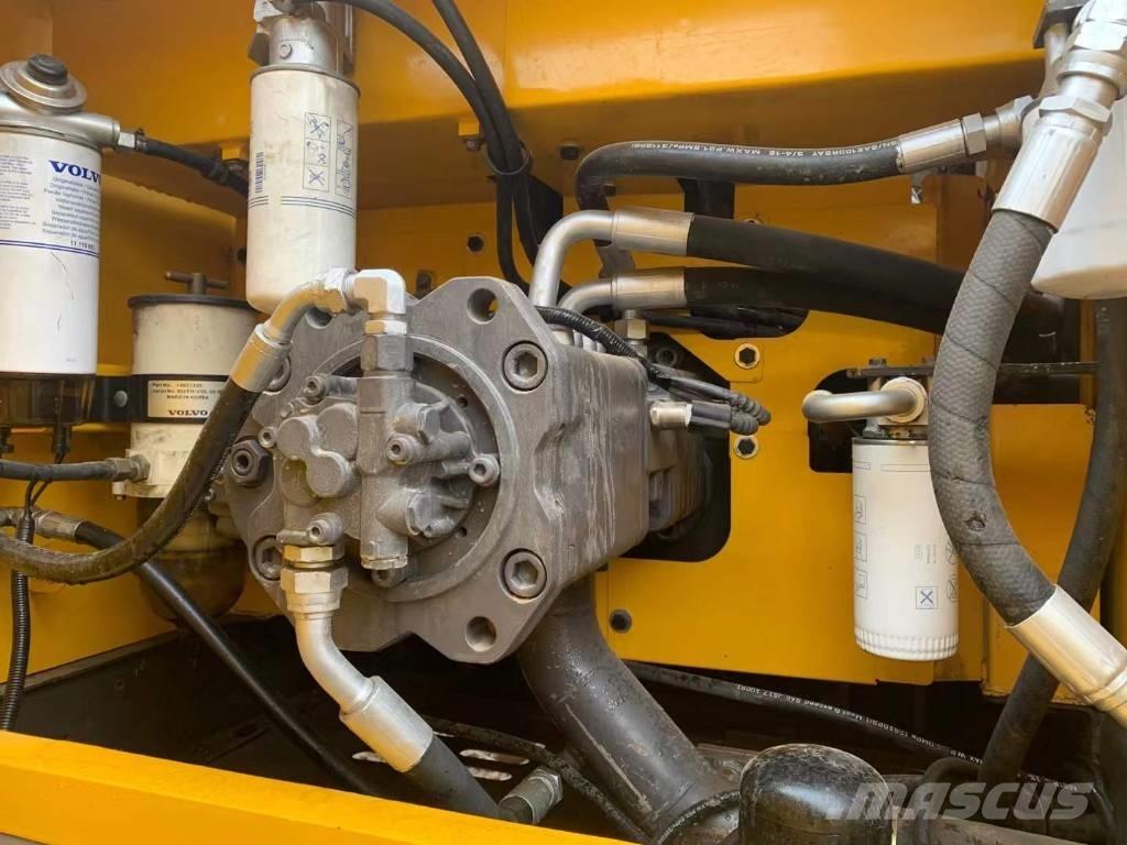 Volvo EC 300 D Rupsgraafmachines
