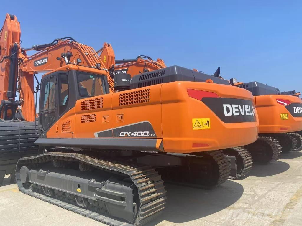 Develon DX 400 Rupsgraafmachines