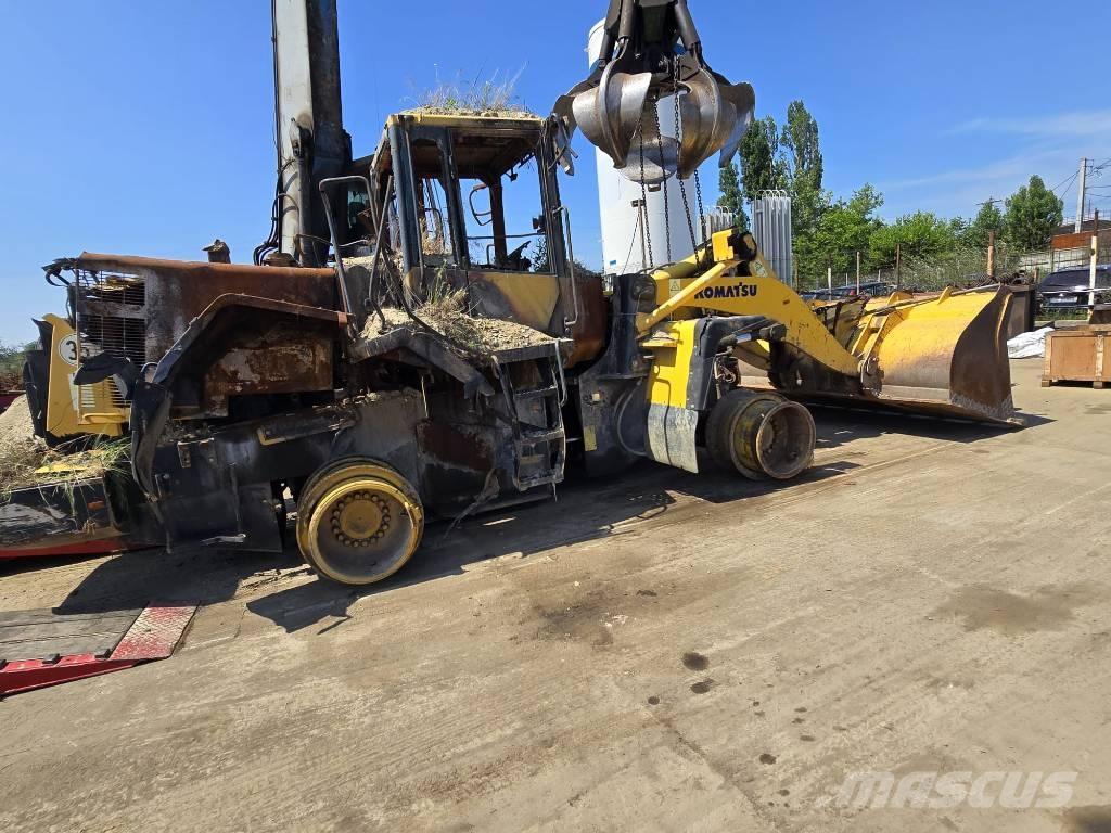 Komatsu 380-6 Cabine en interieur