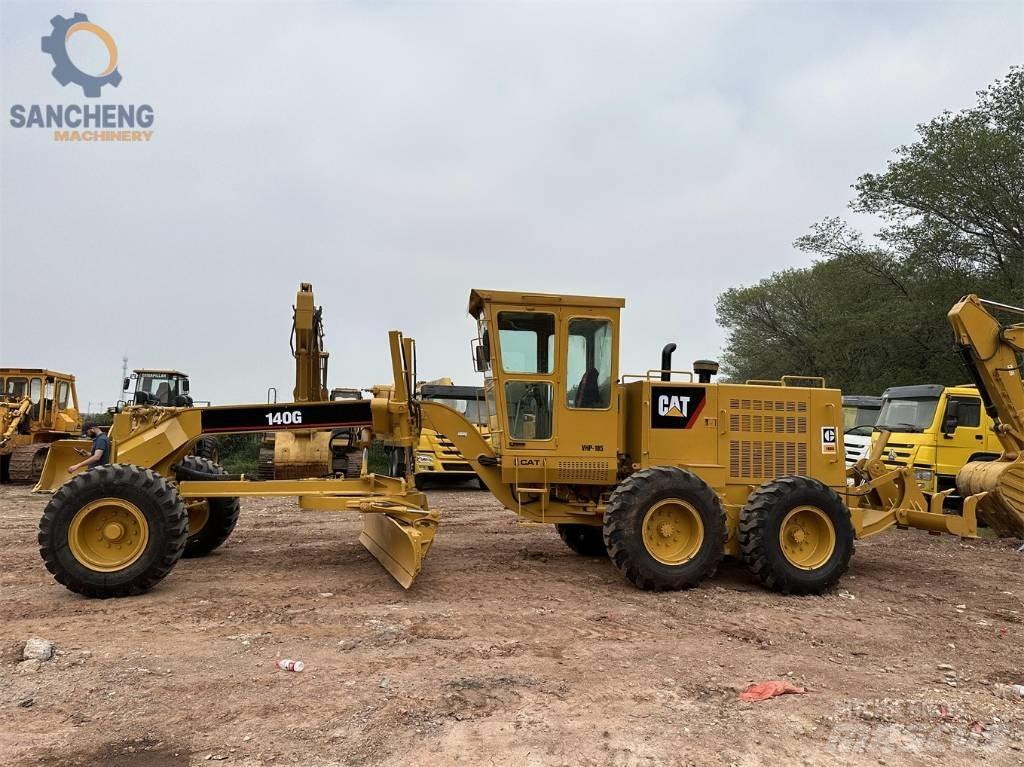 CAT 140 G Graders