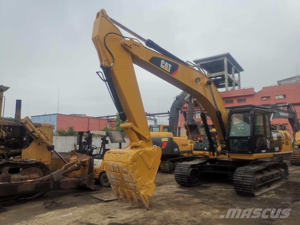 CAT 330 D Rupsgraafmachines