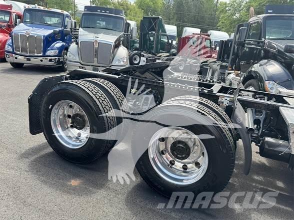 Kenworth T680 Trekkers