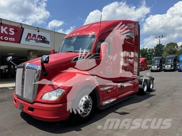 Kenworth T680 Trekkers