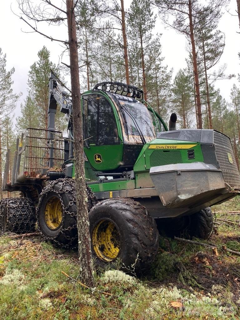 John Deere 1010G Uitrijwagens