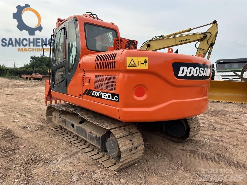 Doosan DX 120 Rupsgraafmachines