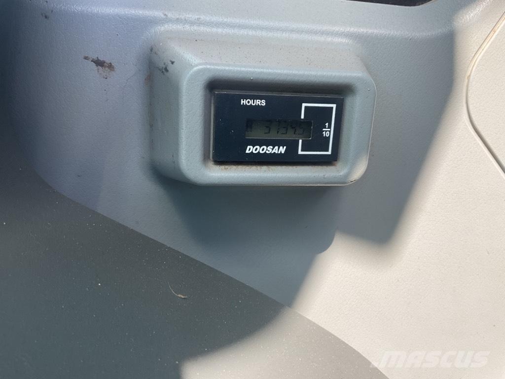 Doosan DX140 LCR-5 Rupsgraafmachines