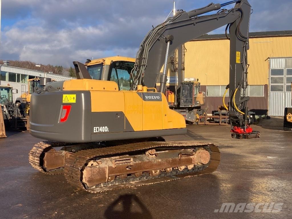 Volvo EC 140 DL Rupsgraafmachines